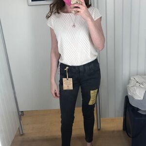 Tahari White Short Sleeve Top Size XS